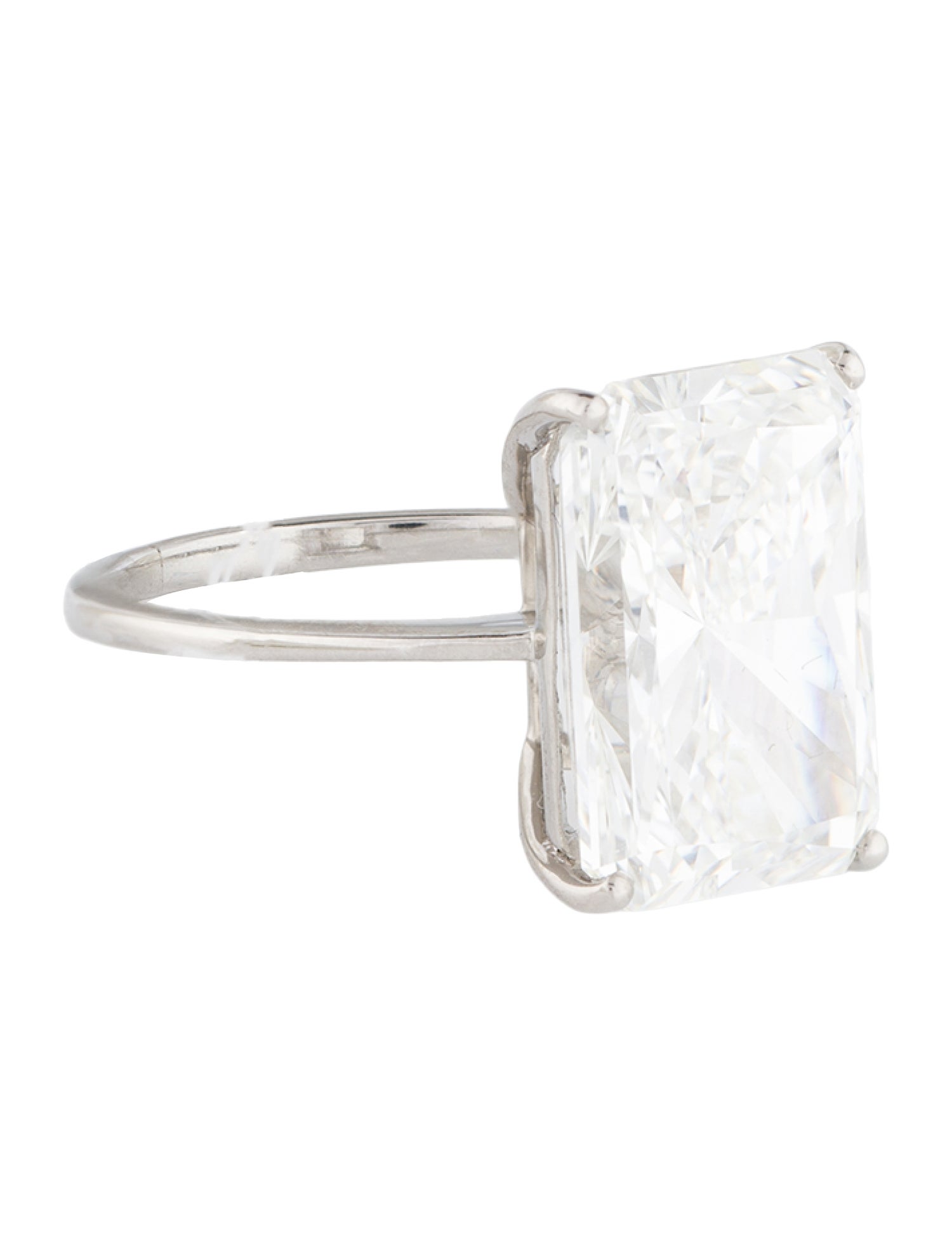 Engagement Ring Platinum 9.07ct Lab-Grown Diamond Solitaire Engagement Ring