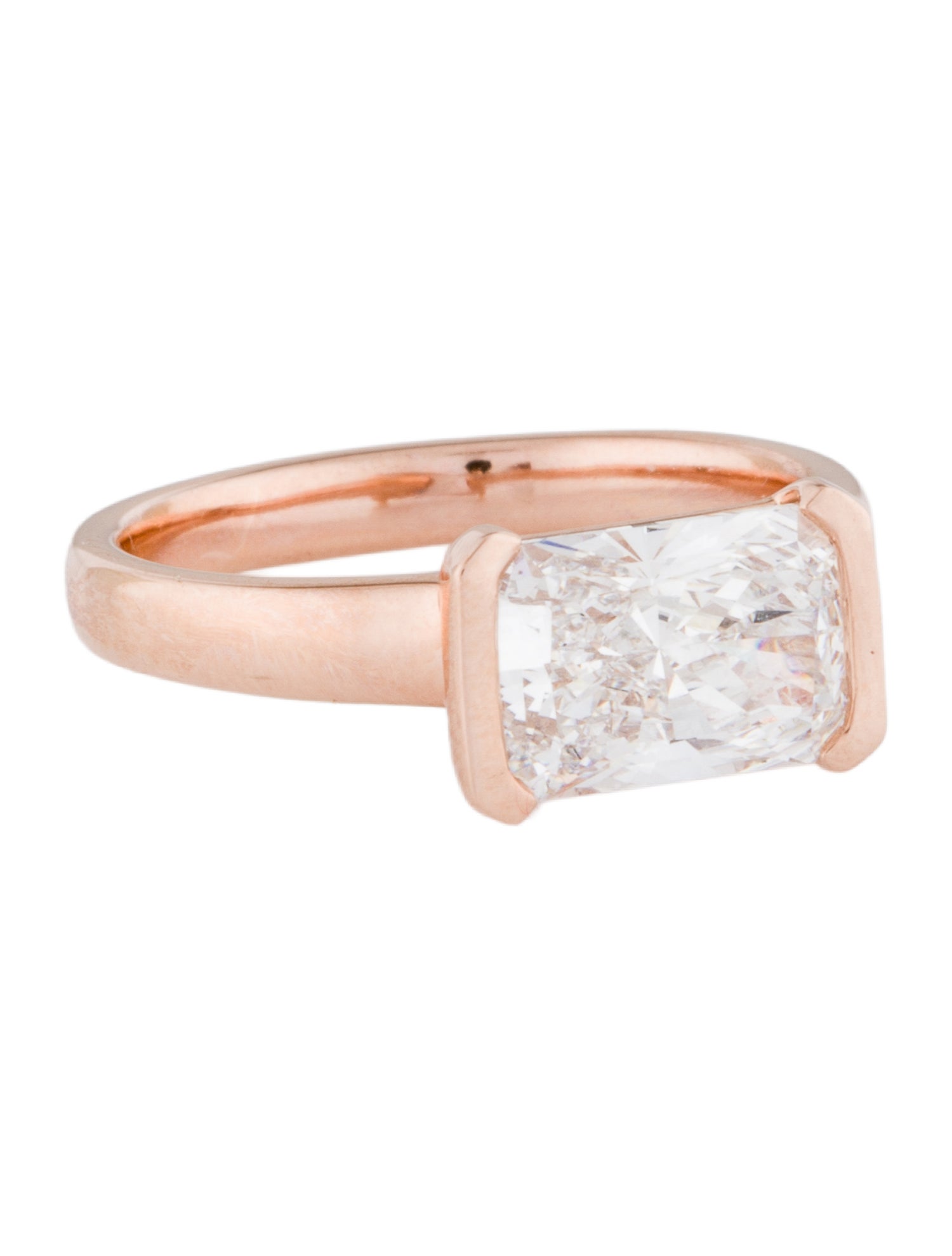 Engagement Ring 2.05ct Lab-Grown Diamond Solitaire Engagement Ring