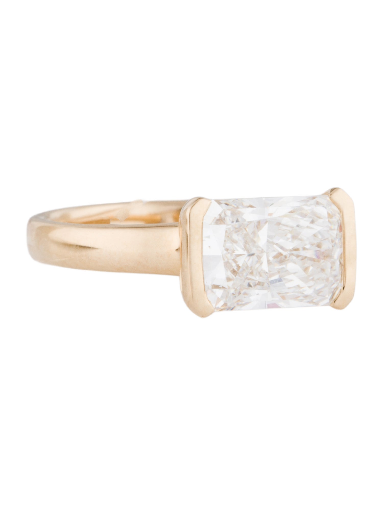 Engagement Ring 2.50ct Lab-Grown Diamond Solitaire Engagement Ring