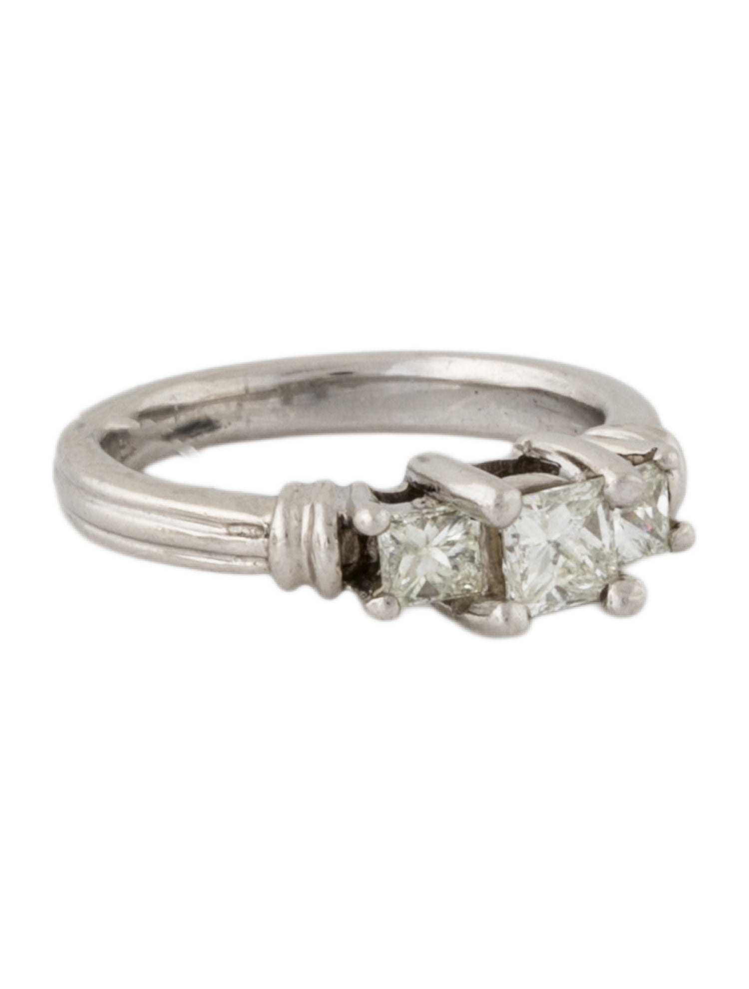 Engagement Ring Platinum Diamond Three-Stone