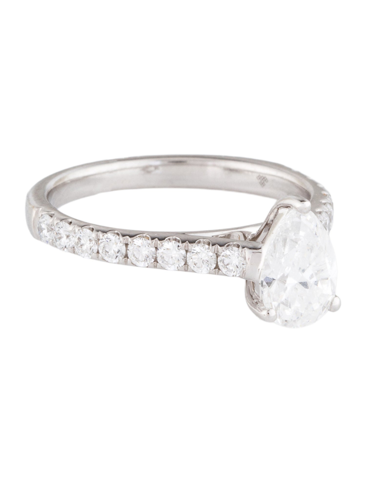 Engagement Ring 1.06ct Lab-Grown Diamond