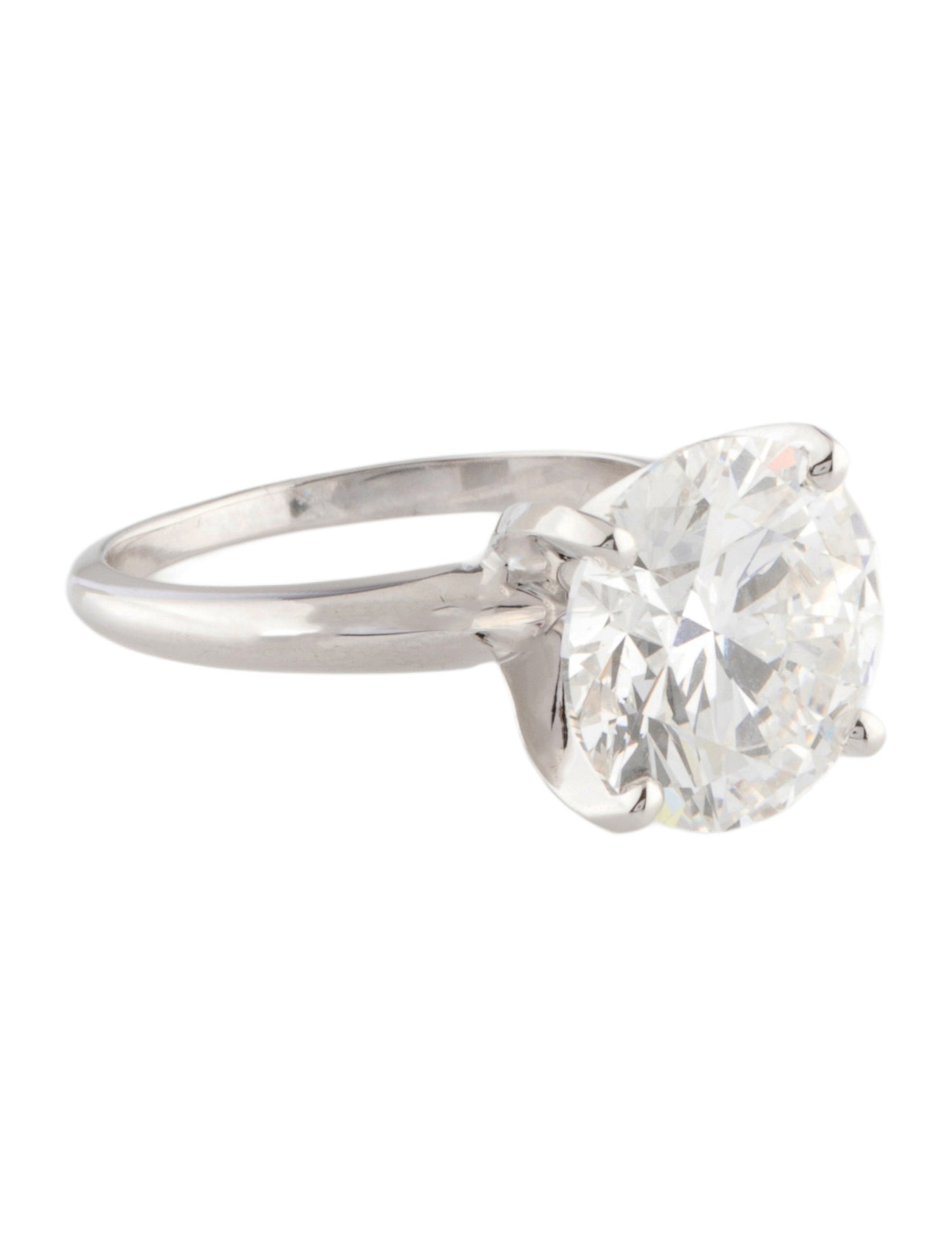 Engagement Ring 6.02ct Lab-Grown Diamond