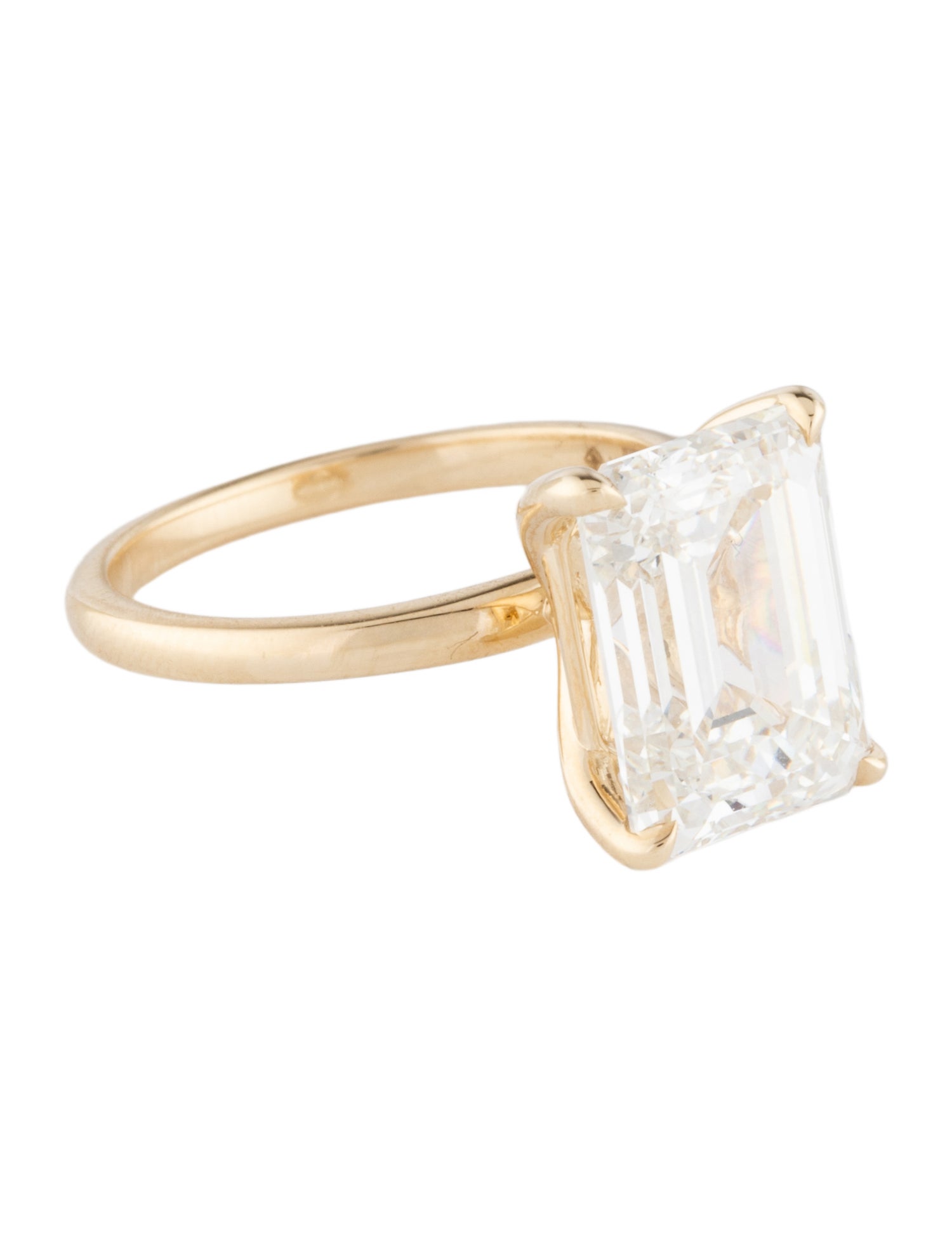 Engagement Ring 5.58ct Lab-Grown Diamond Solitaire Engagement Ring