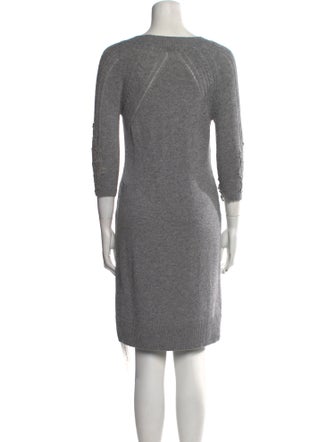 Ermanno Scervino V-Neck Knee-Length Dress