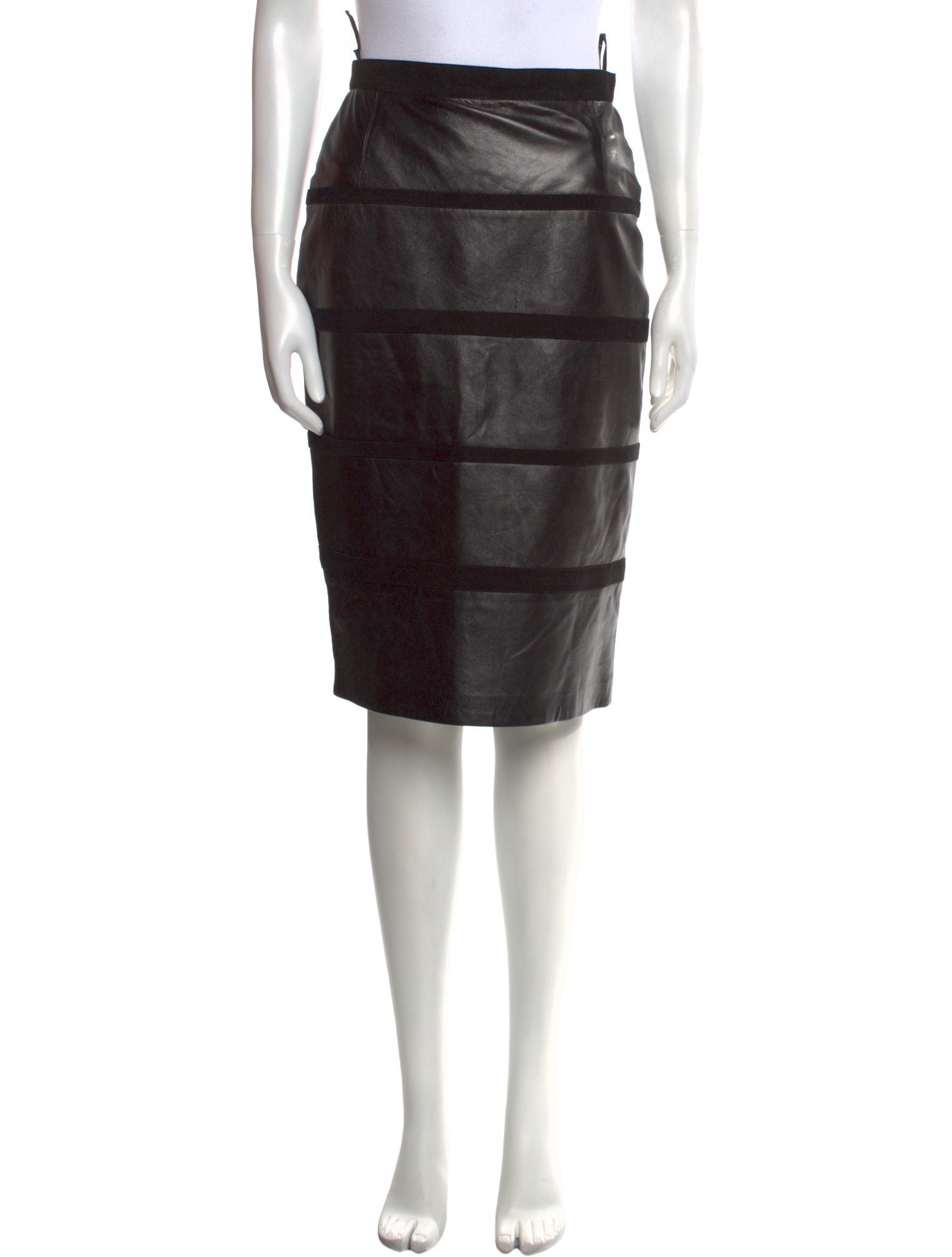 Escada Leather Knee-Length Skirt