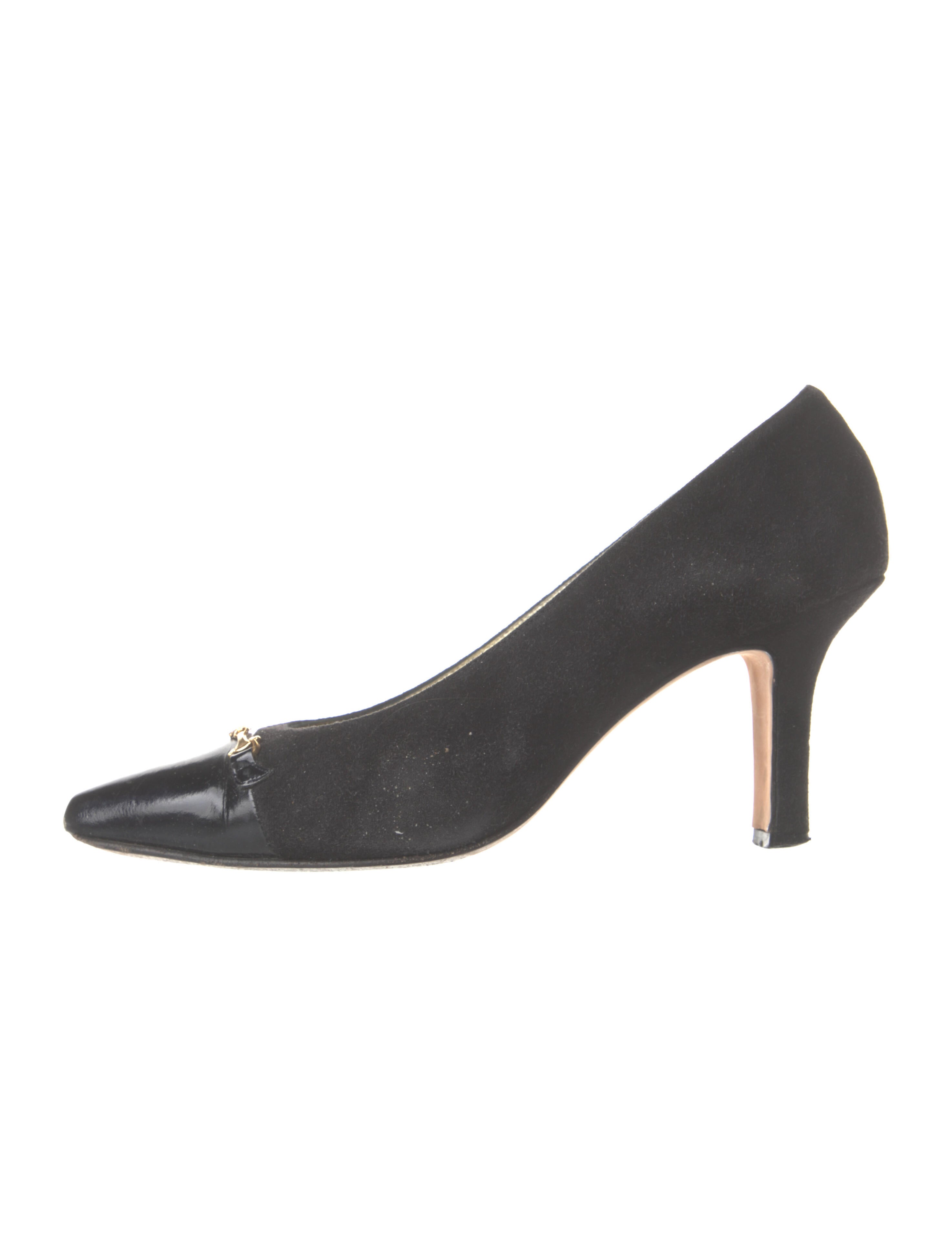 Escada Suede Pumps