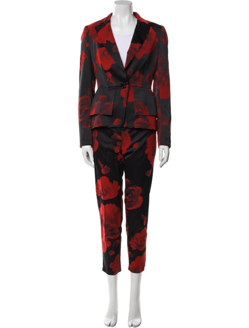 Escada Floral Print Pleated Accents Pant Set