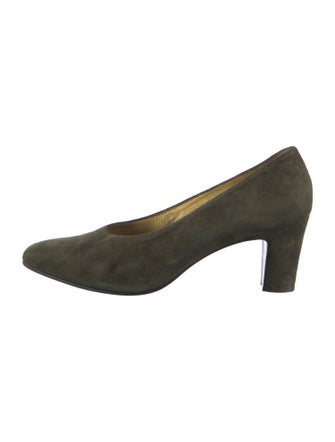 Escada Suede Pumps