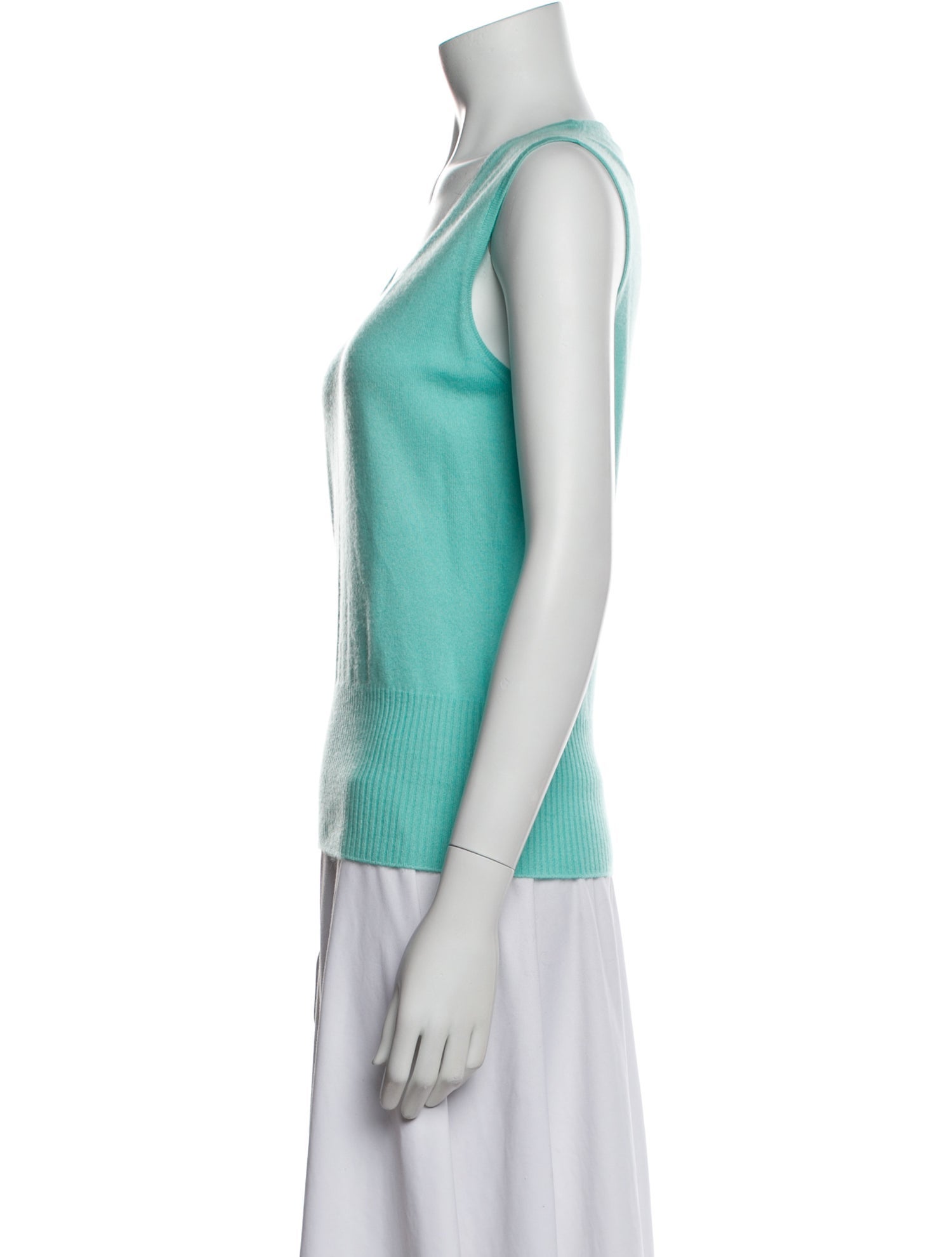 Escada Cashmere Scoop Neck Sweater