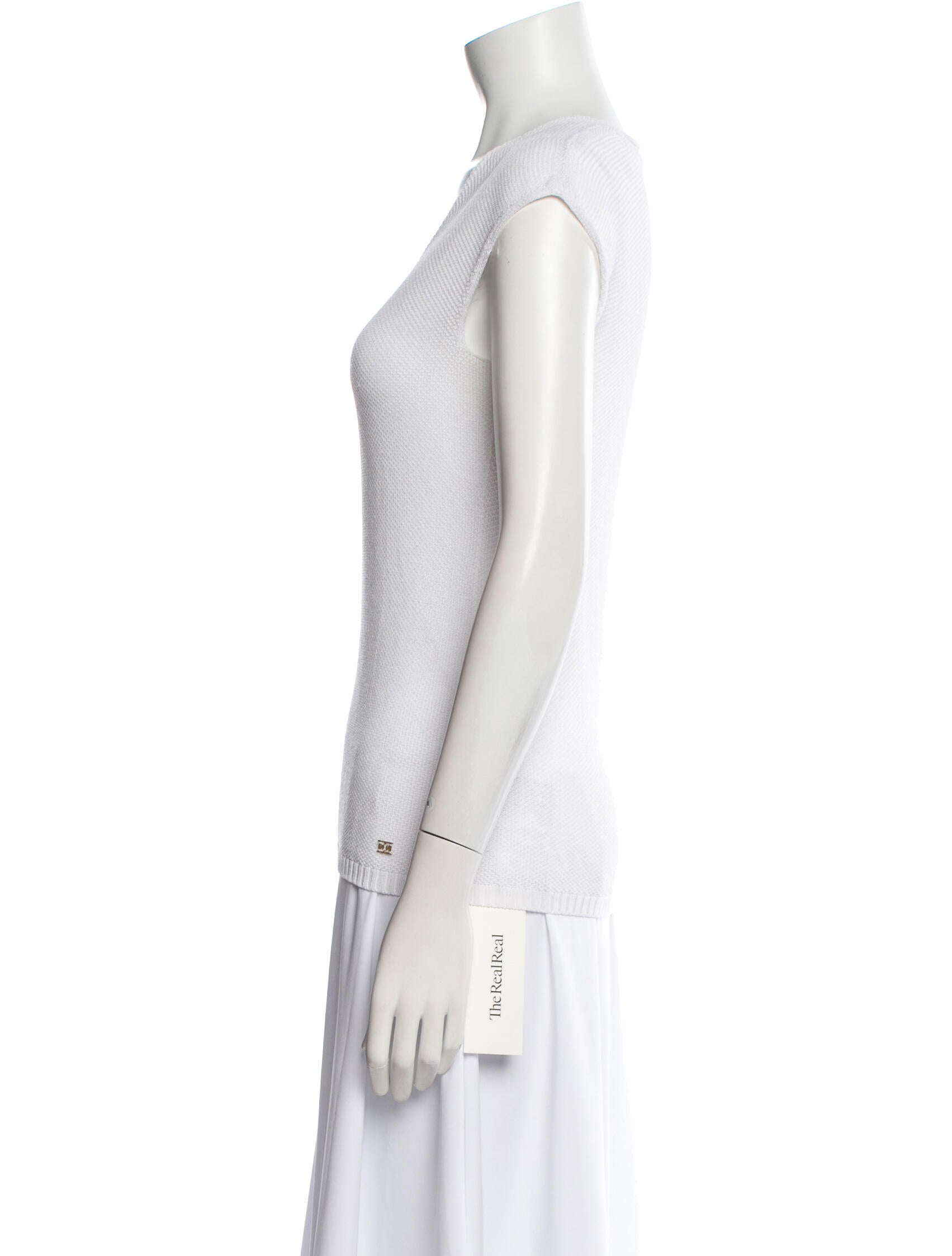 Escada V-Neck Short Sleeve T-Shirt