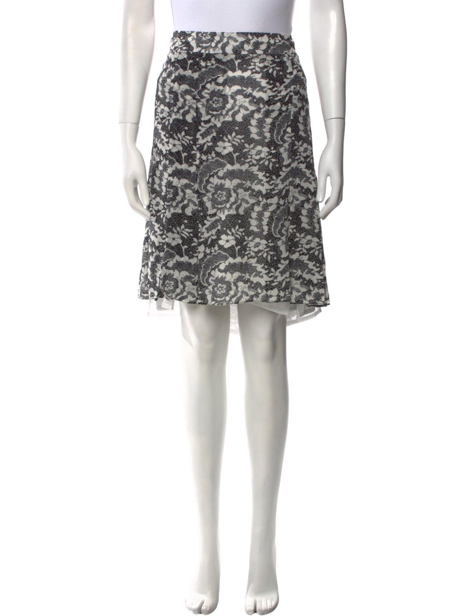 Escada Silk Knee-Length Skirt