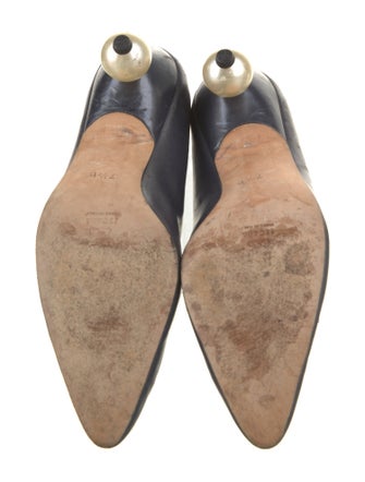 Escada Leather Pumps