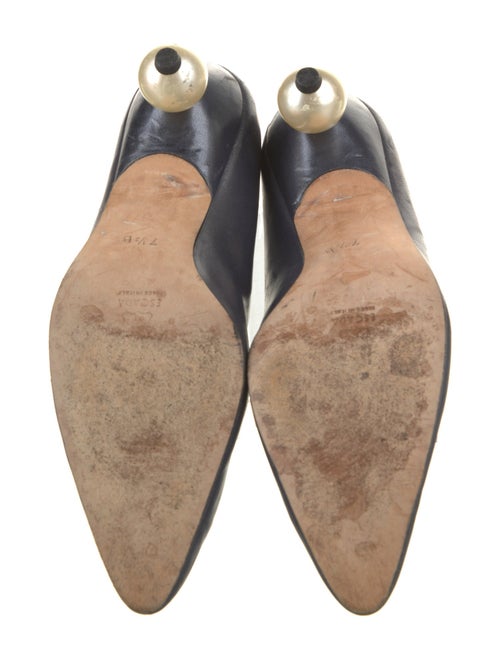 Escada Leather Pumps