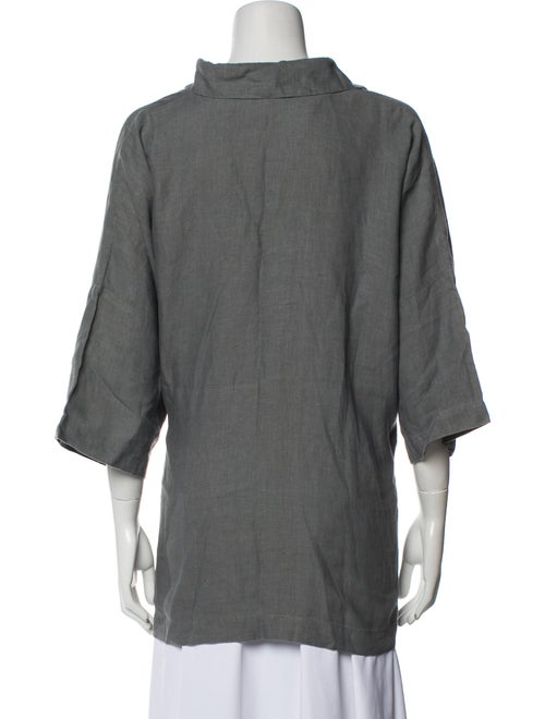 Eskandar Linen V-Neck Button-Up Top
