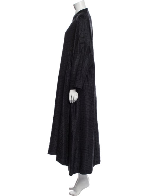 Eskandar Linen Robe