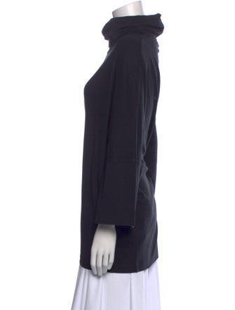 Eskandar Cowl Neck Three-Quarter Sleeve Sweatshirt