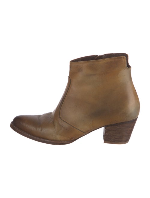 Esquivel Leather Boots
