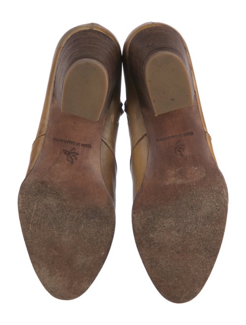 Esquivel Leather Boots