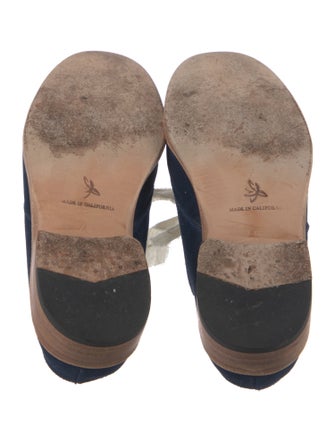 Esquivel Suede Mules