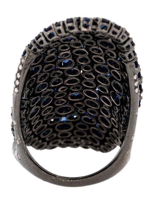 Etho Maria 18K Sapphire Long Cocktail Ring