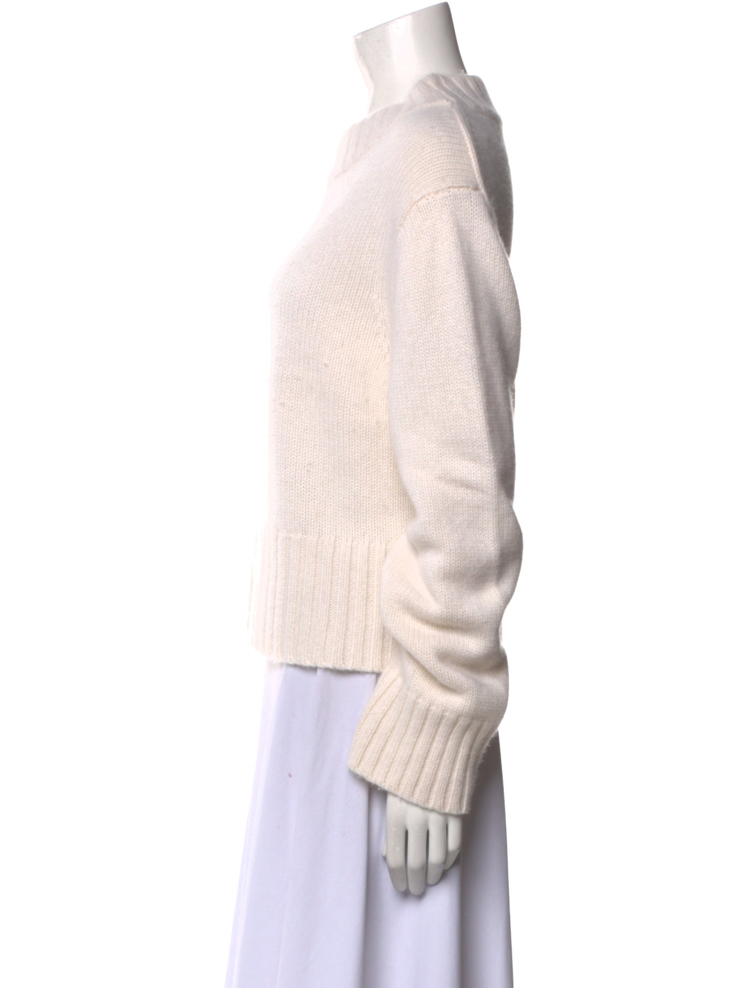 Elyse Walker Cashmere Crew Neck Sweater