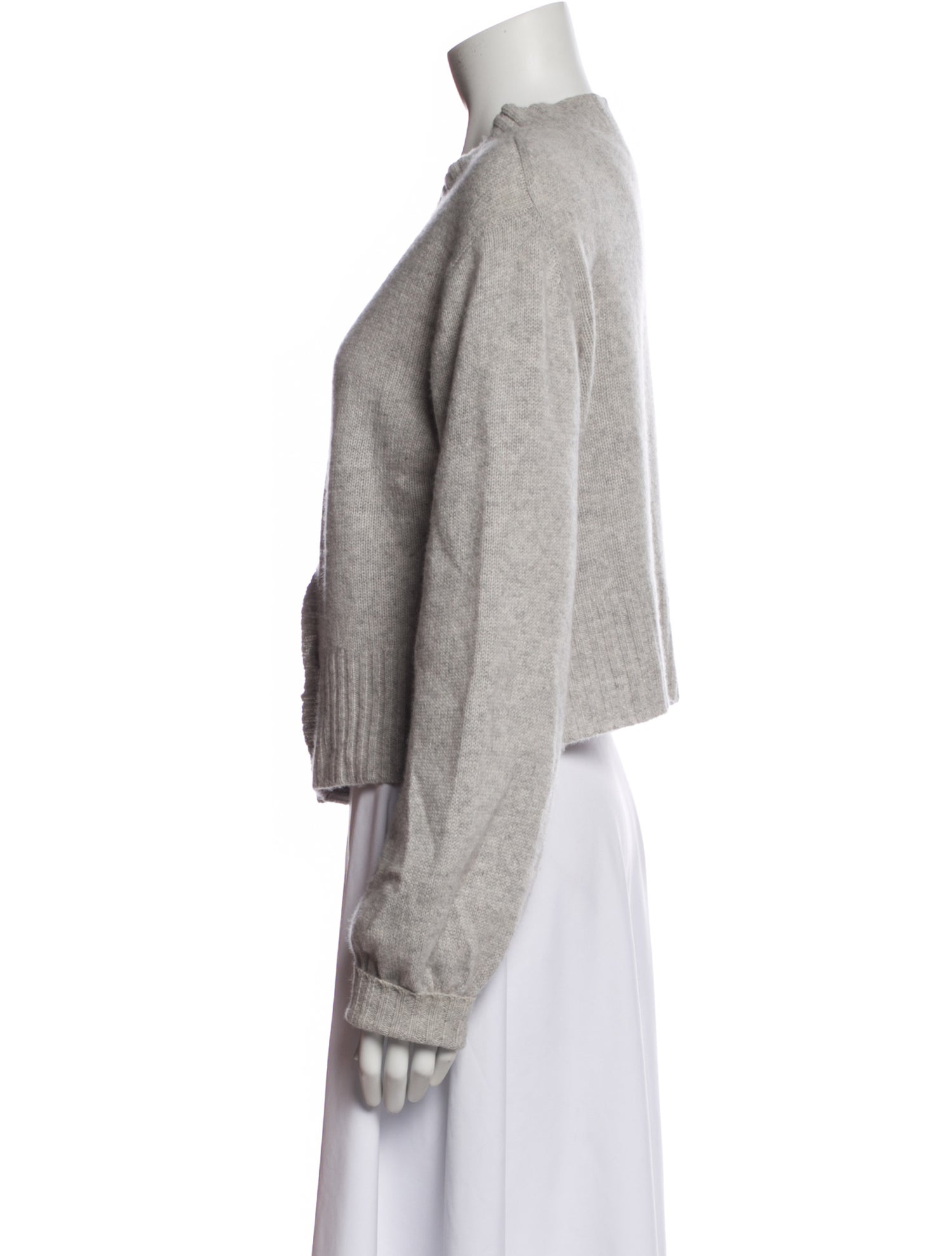 Elyse Walker Cashmere V-Neck Sweater