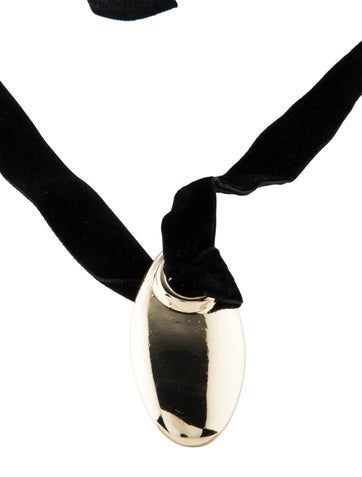 Fallon Pendant Necklace Coffee Bean