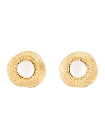Fallon Stud Faux Pearl Sundial Earrings