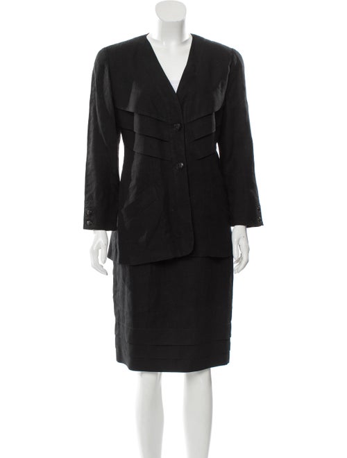 Fendi Pleated Knee-Length Skirt Set Black