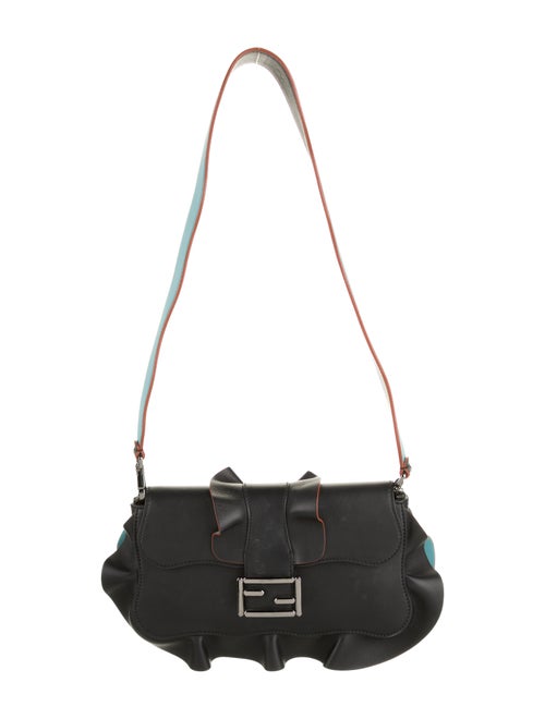 Fendi Wave Leather Baguette Black