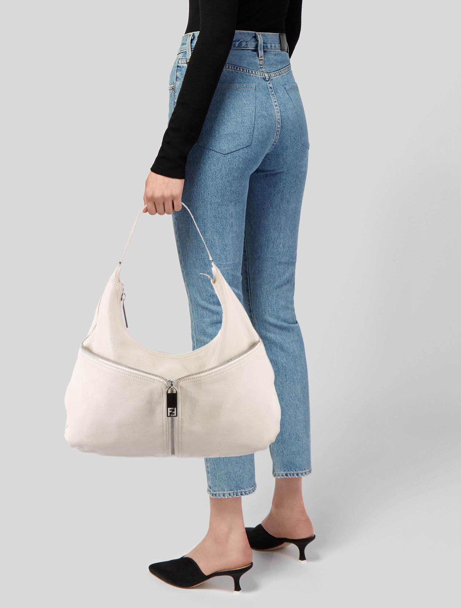 FENDl バック Fendi Zipper Shoulder Bag - Neutrals Shoulder Bags, Handbags