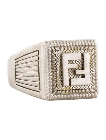 Fendi Signet Ring FF Guilloche M | 9.75