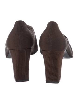 Fendi Zucca FF Logo Embroidered Accent Pumps