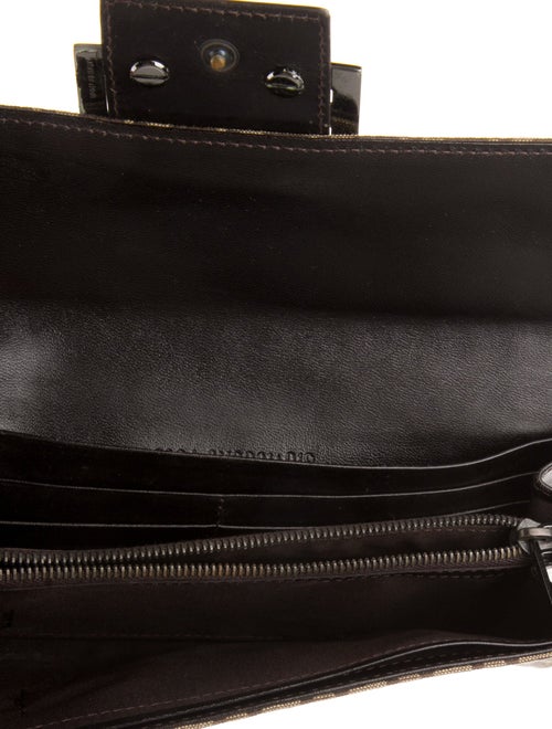 Fendi Vintage 2001 Continental Wallet