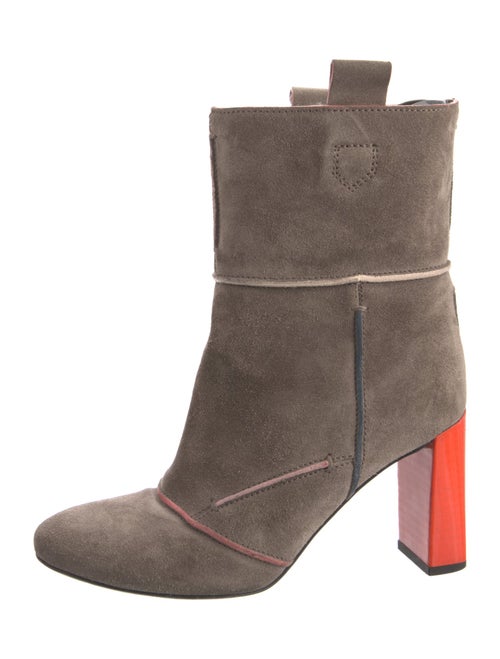Fendi Suede Boots