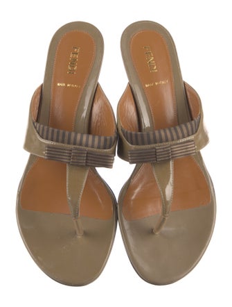 Fendi Pequin Pattern Patent Leather Slides