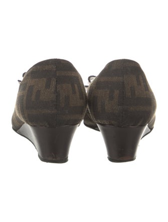 Fendi Canvas Printed Pumps