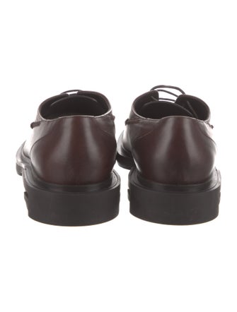 Fendi Leather Whipstitch Trim Oxfords