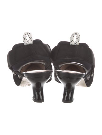 Fendi Mesh Mesh Accents D'Orsay Pumps