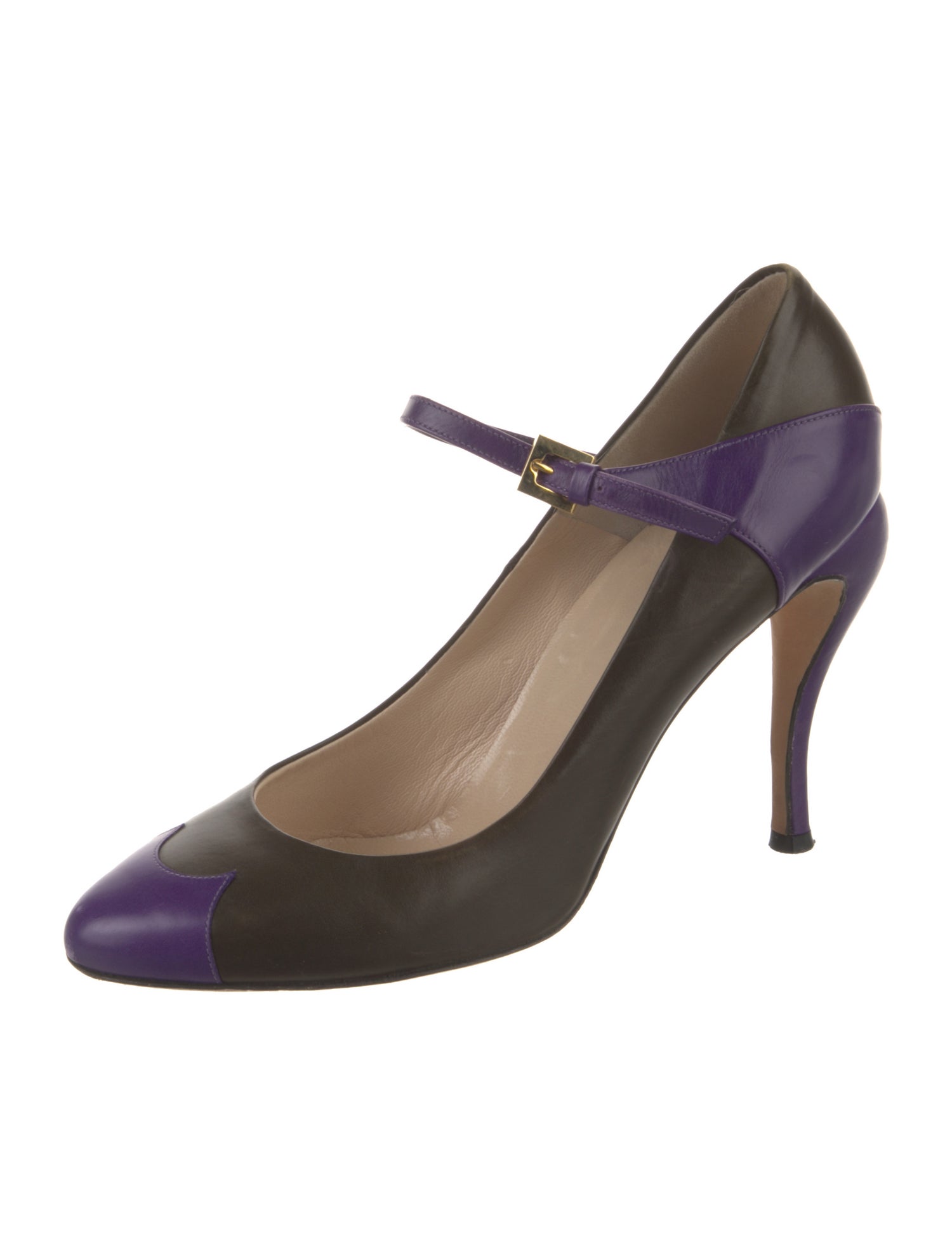Fendi Leather D'Orsay Pumps
