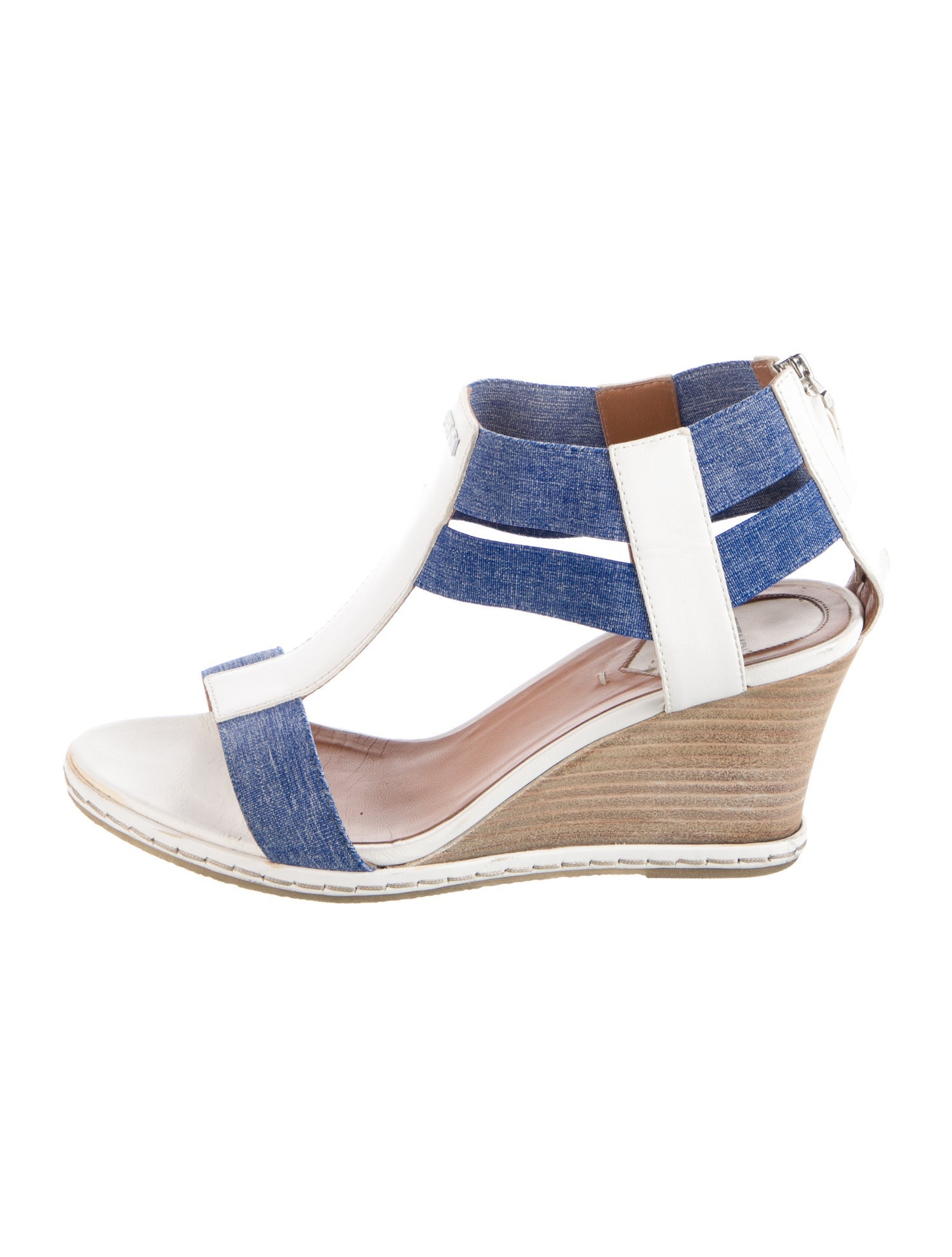 Fendi Leather Colorblock Pattern T-Strap Sandals