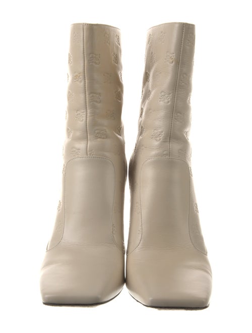 Fendi Karligraphy Accent Leather Boots