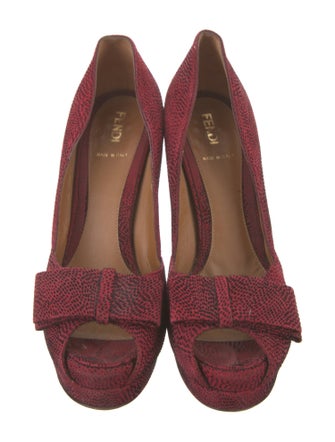 Fendi Suede Bow Accents Pumps