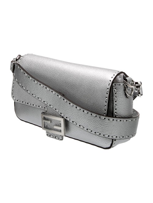 Fendi Leather Baguette Medium 2023