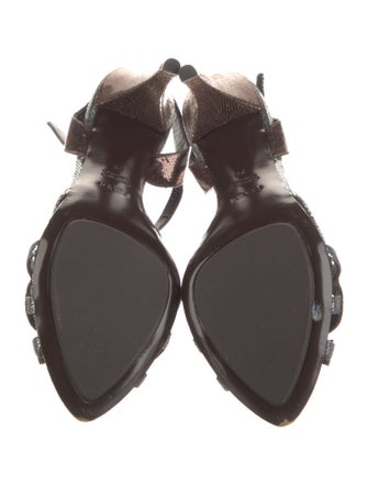 Fendi Leather T-Strap Sandals