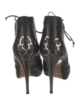 Fendi Leather Cutout Accent Lace-Up Boots