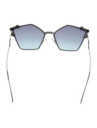 Fendi Oversize Gradient Sunglasses