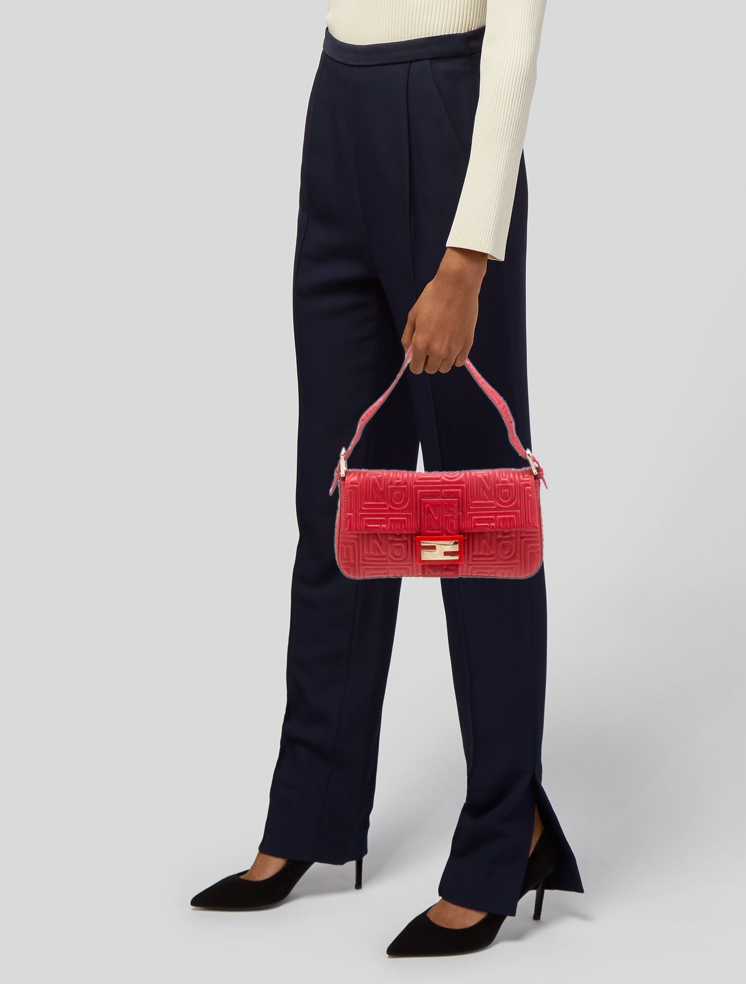 【FENDI】Nano Peekaboo Maxi Handle ★関税送料込み Yoogi's Closet | Small in size, but big in style! The Fendi