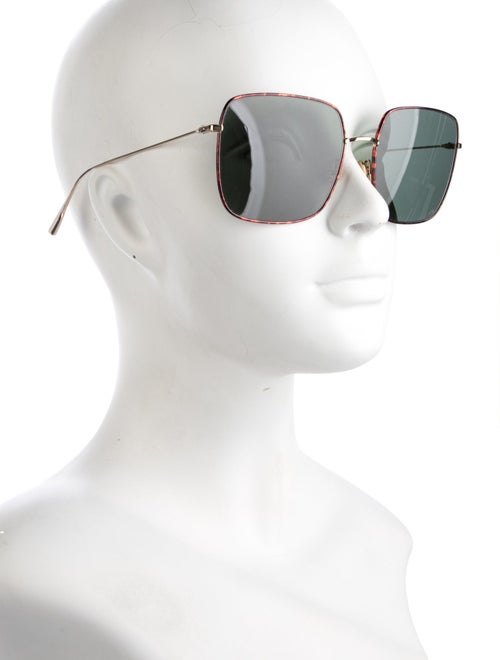 Fendi Oversize Tinted Sunglasses