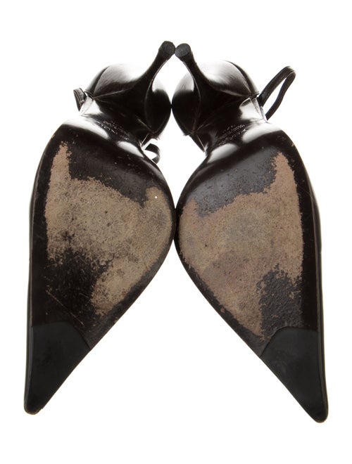 Fendi Leather D'Orsay Pumps